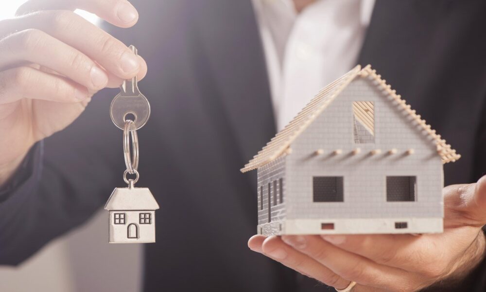 número de agencias inmobiliarias en España